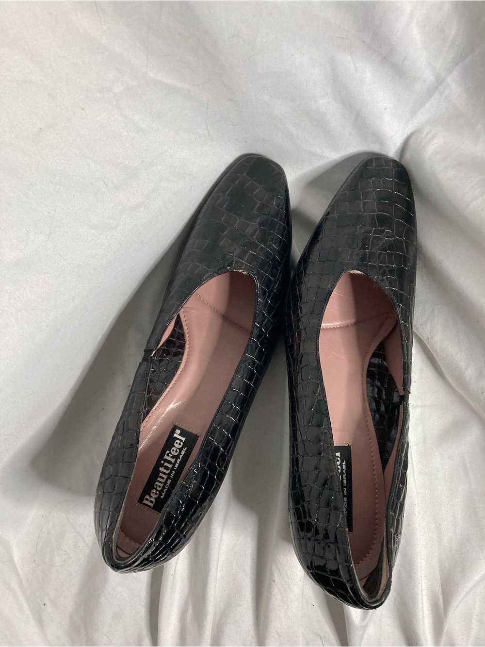 Beautifeel Black Croc-Embossed heels